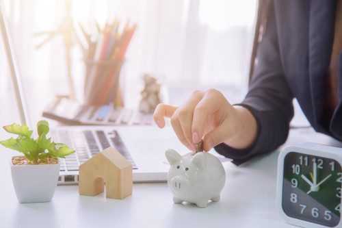 saving costs piggybank